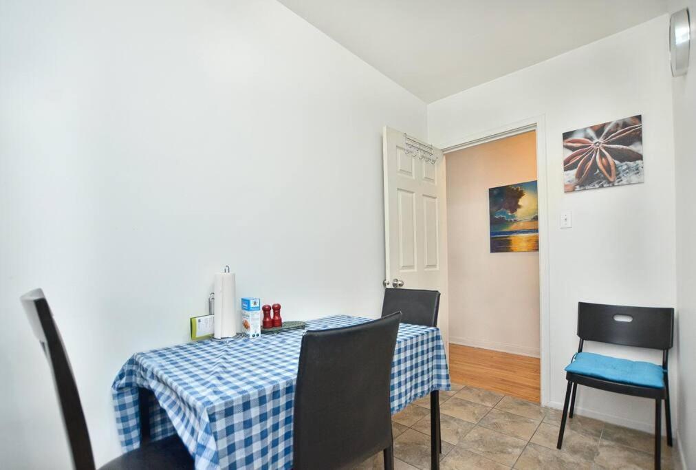 Coquette 3.5 Pour 4 Personnes Apartment Montreal Exterior photo